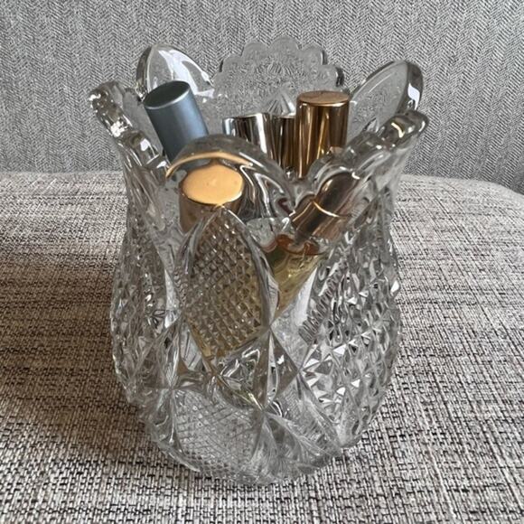 Vintage Early American Prescut Glass Celery Vase - Picture 8 of 8